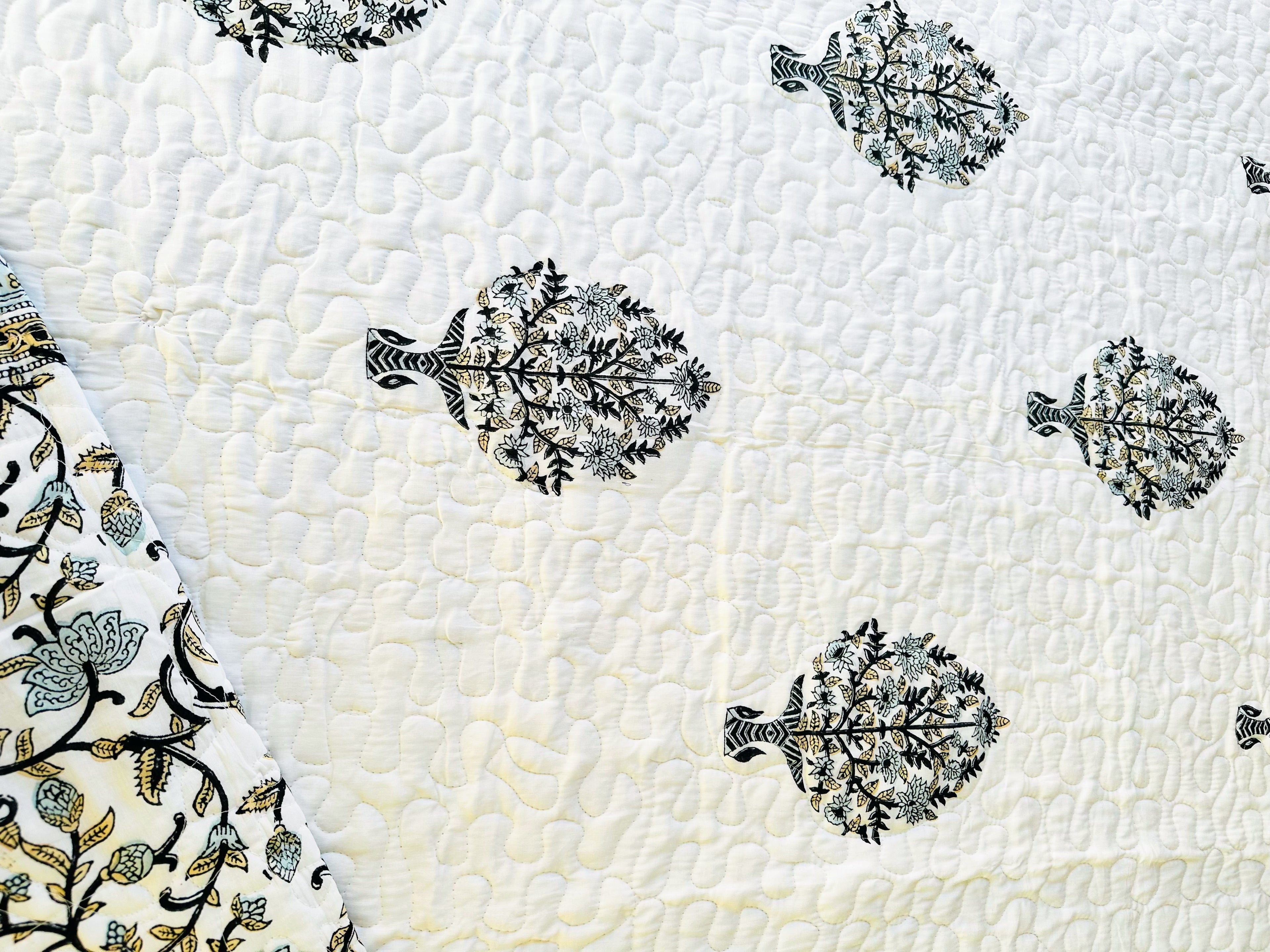 Single Reversible Bedspread